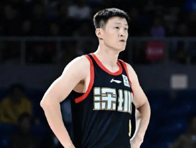 开云体育官网-里程碑！周鹏达成职业生涯第1000粒三分球，CBA历史第14位